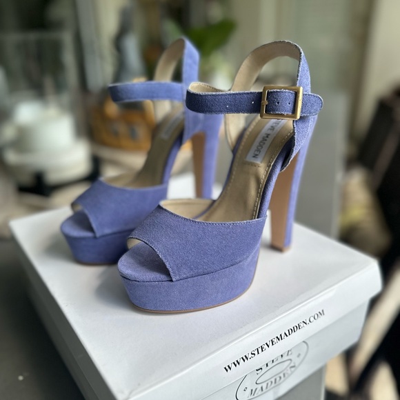 Steve Madden Dynemites Platform Lavender Suede Heel Sandal Size 7M New in Box - Picture 1 of 10